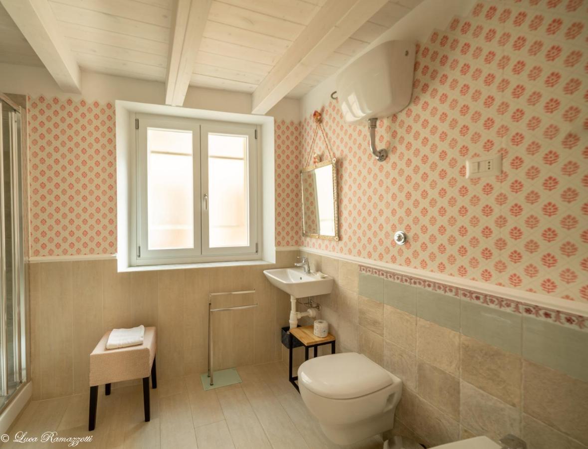 Janna 'E Mare Hotel Cagliari Bagian luar foto