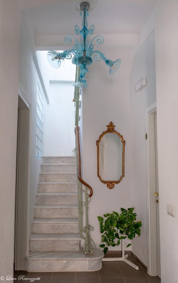 Janna 'E Mare Hotel Cagliari Bagian luar foto