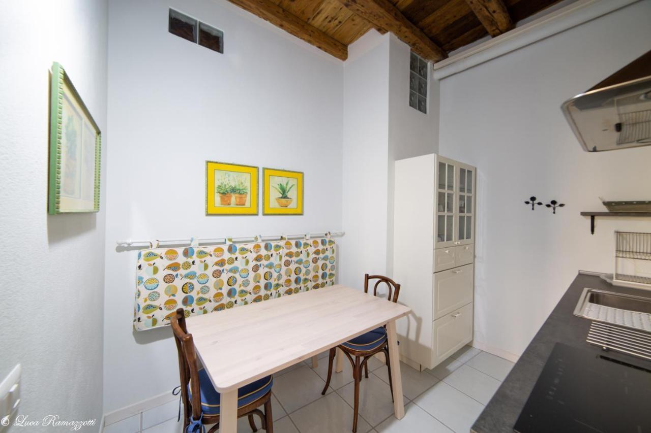 Janna 'E Mare Hotel Cagliari Bagian luar foto